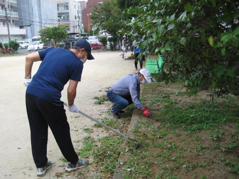 ���������|