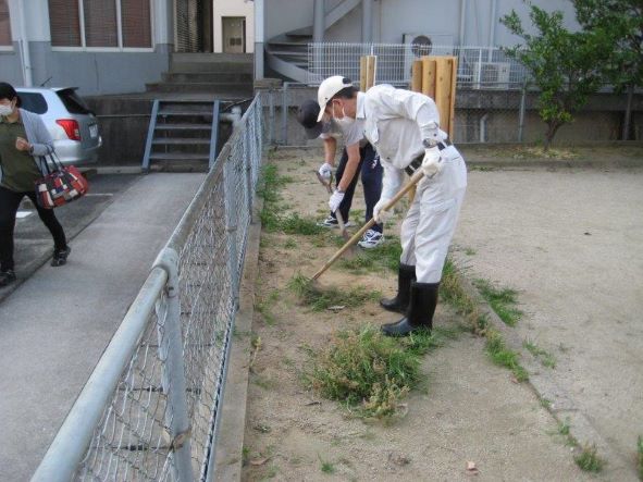 ���������|