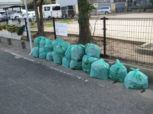 ���������|