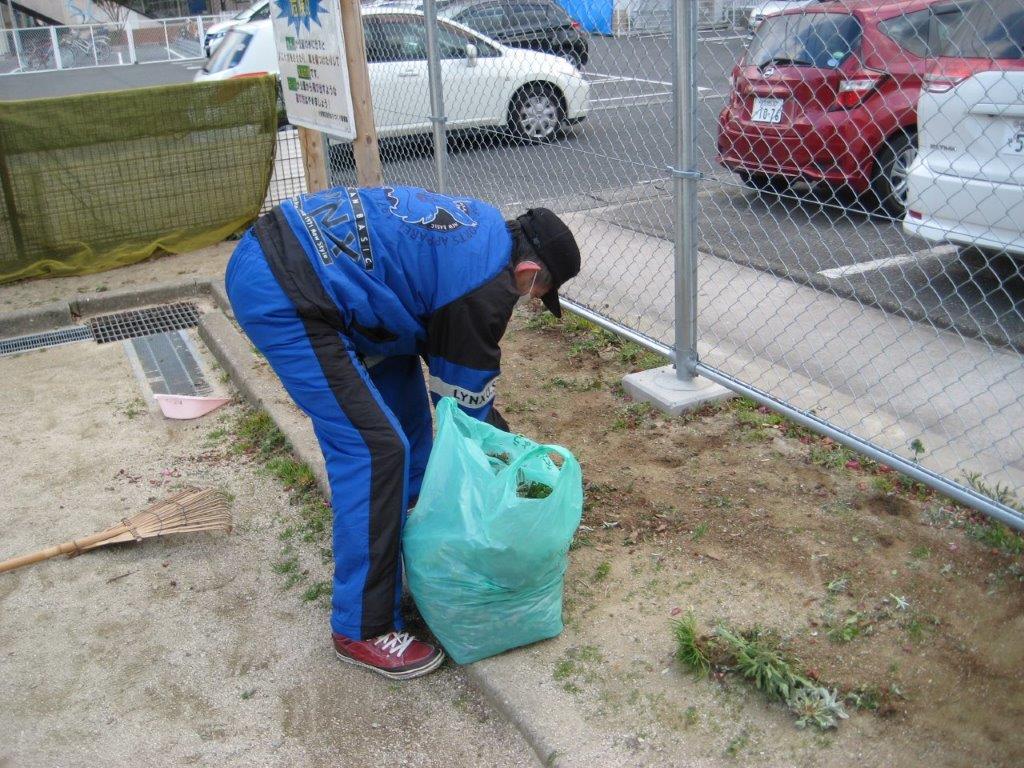 ���������|