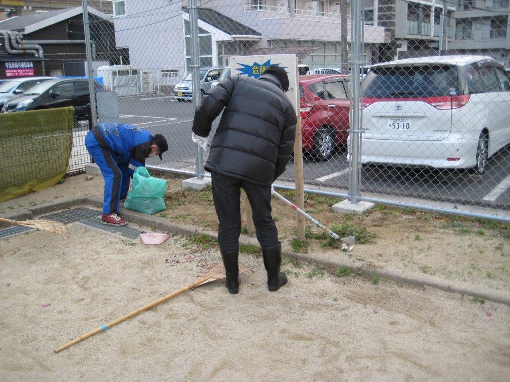 ���������|